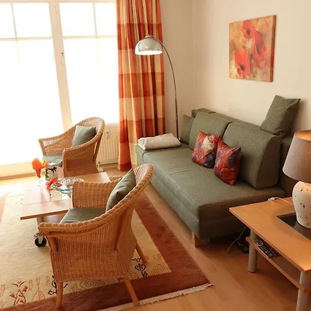 Alexandra - 13-04 Apartment Kuehlungsborn